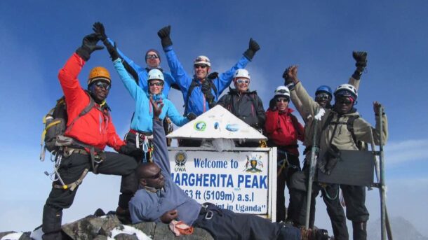 Trekking in den Rwenzori Bergen ist eine echte physische Herausforderung