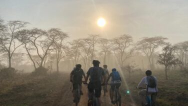 Mit dem eBike Mountainbike durch den Mburo Nationalpark im Abendlicht