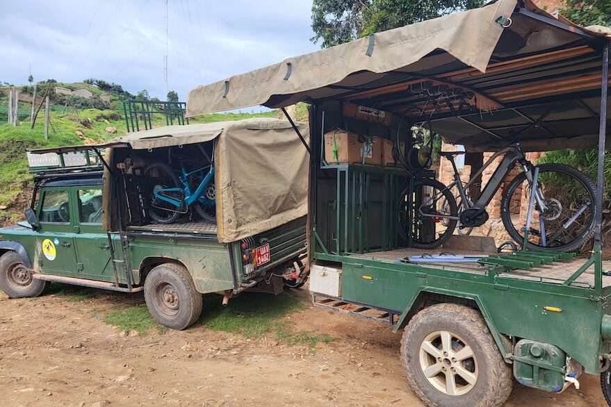 Ruanda eBike Mountainbike Transport Uganda Trails