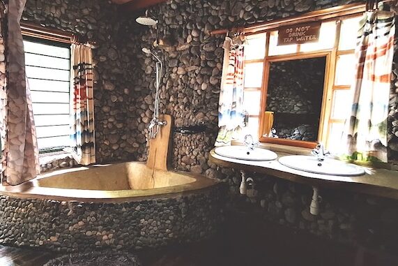 Margherita Bade Zimmer in der Snow Heights Luxus Lodge