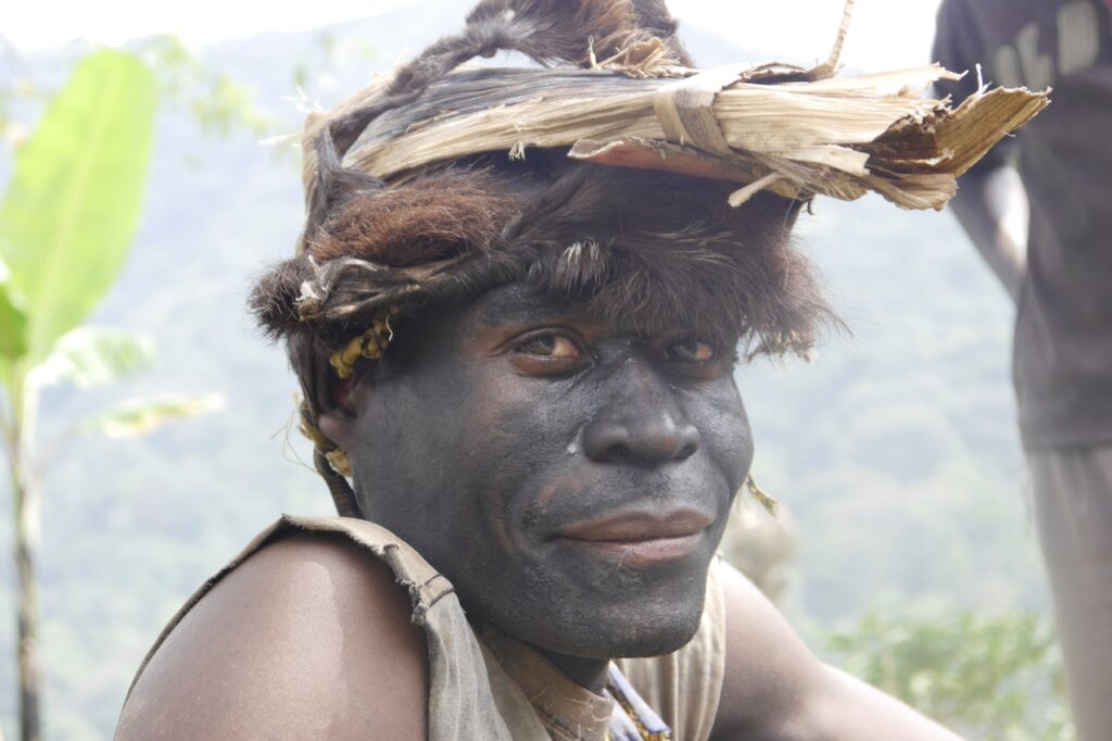 Batwa im Bwindi Forest