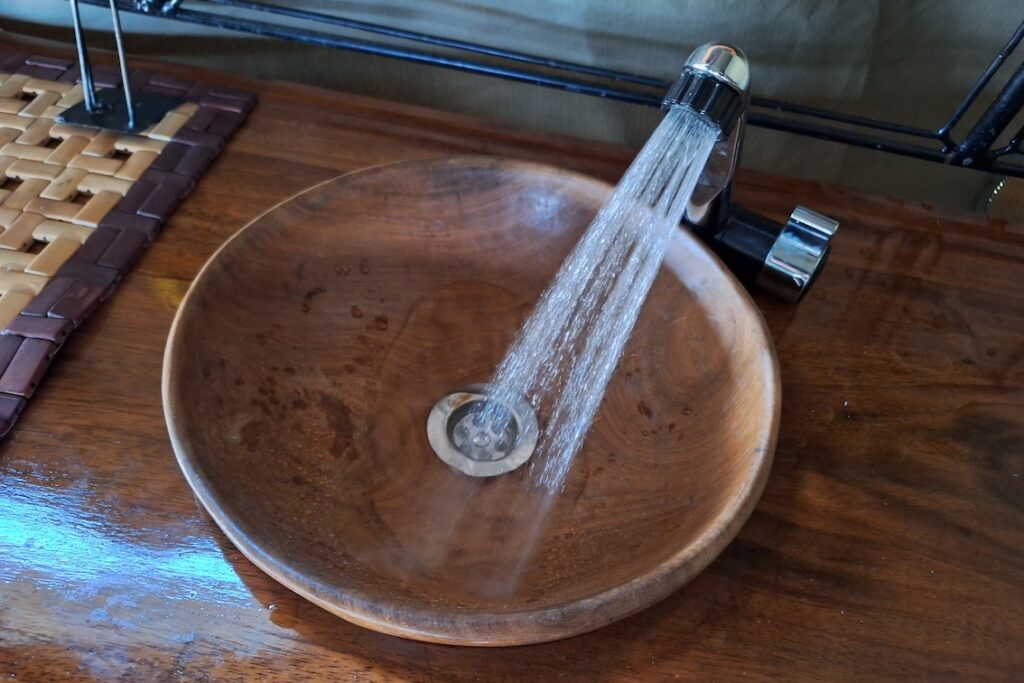 Glamping Zelt fliessend Wasser