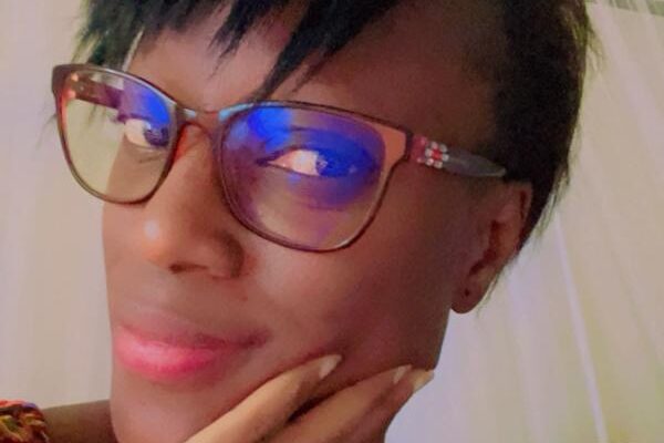 Djenebou von Uganda-Trails